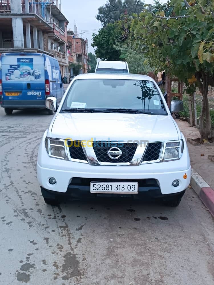 Nissan Navara 2013 