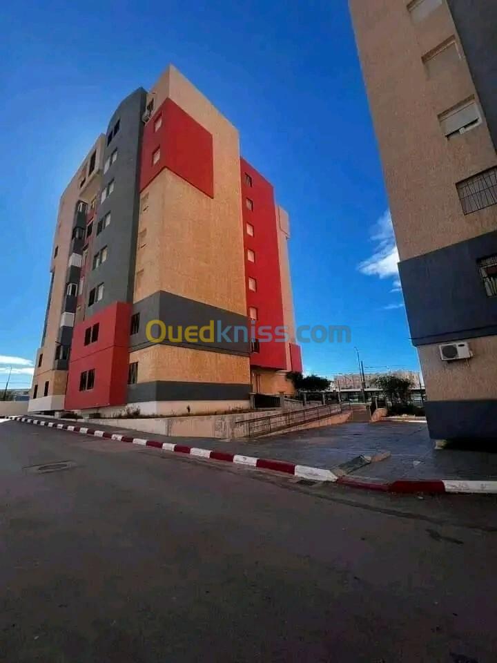 Location vacances Appartement F3 Mostaganem Mostaganem