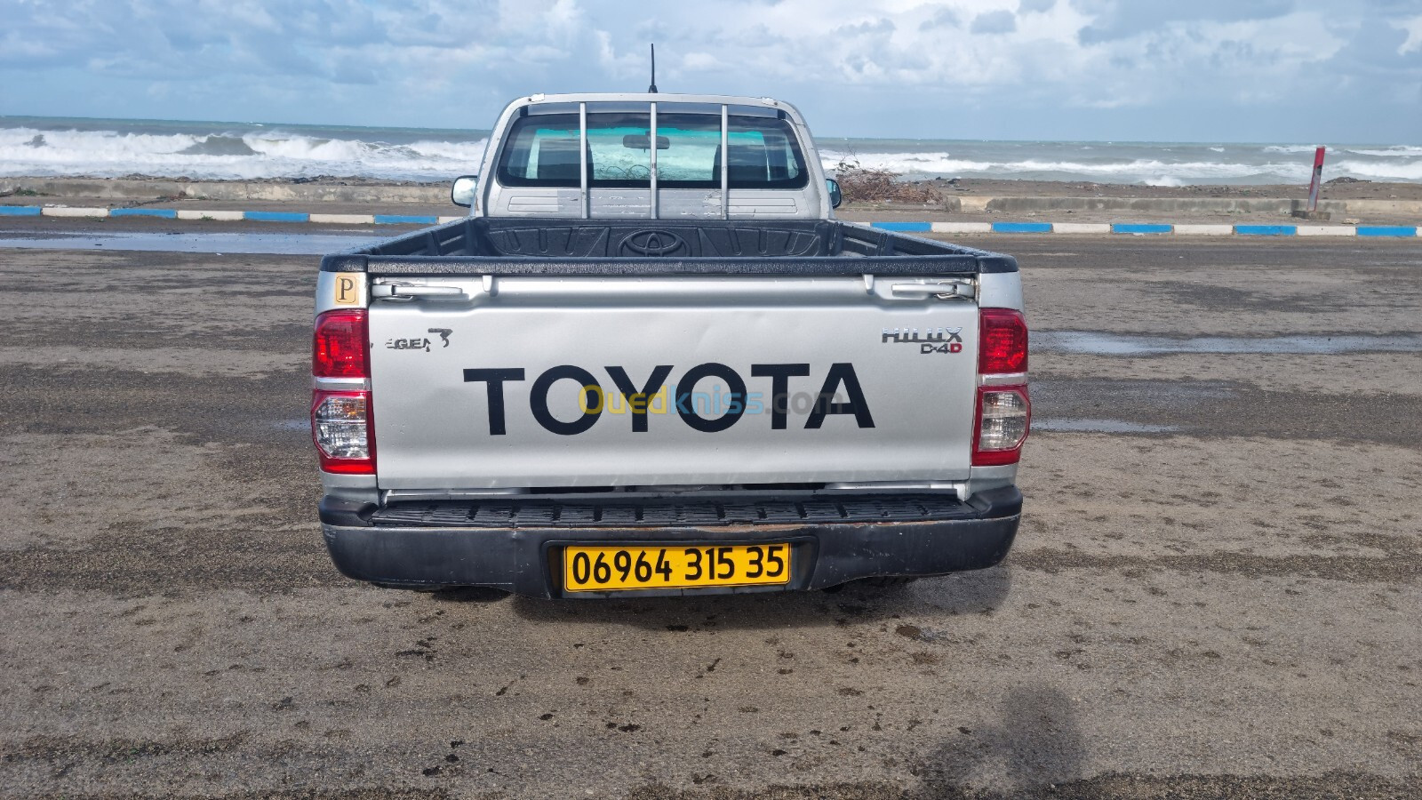 Toyota Hilux 2015 LEGEND DC 4x2