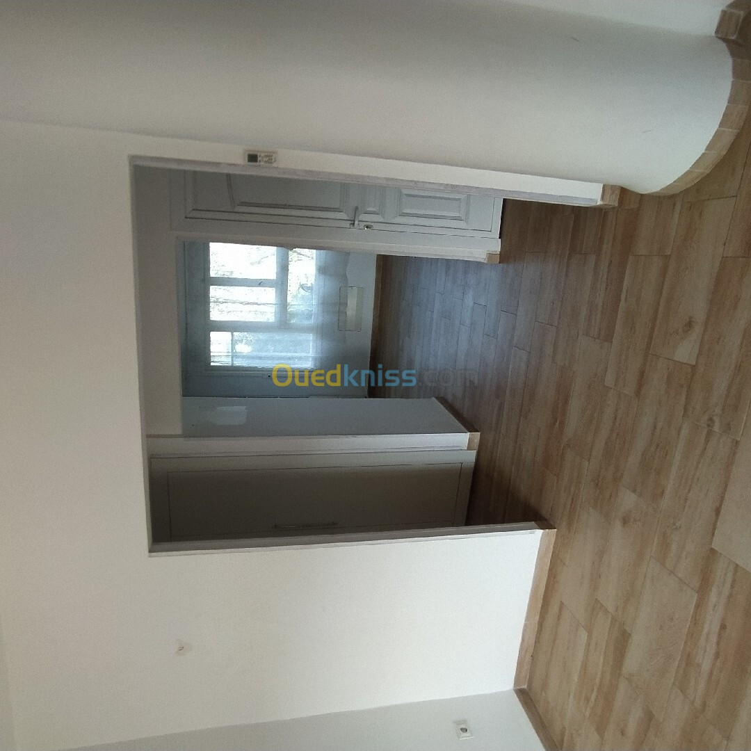 Location Appartement Alger Hydra