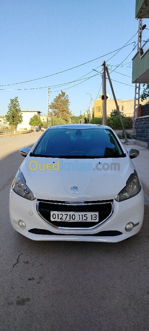 Peugeot 208 2015 208