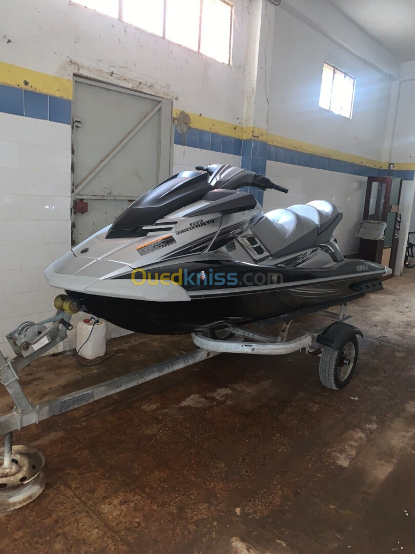 Jet ski Yamaha sans turbo 1800 2013