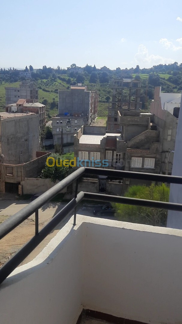 Location Appartement F4 Jijel Jijel