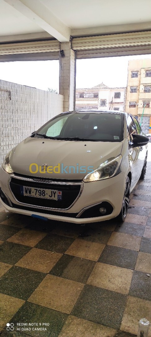 Peugeot 208 2018 GT Line