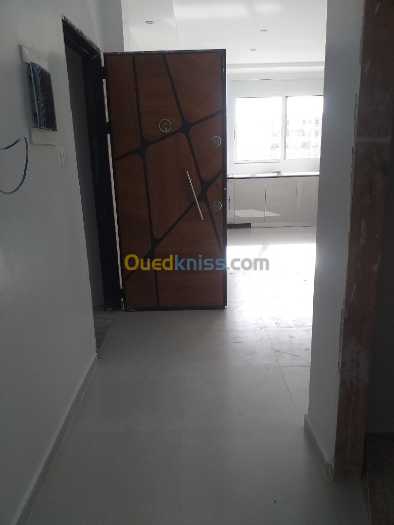 Vente Appartement F3 Alger Hydra