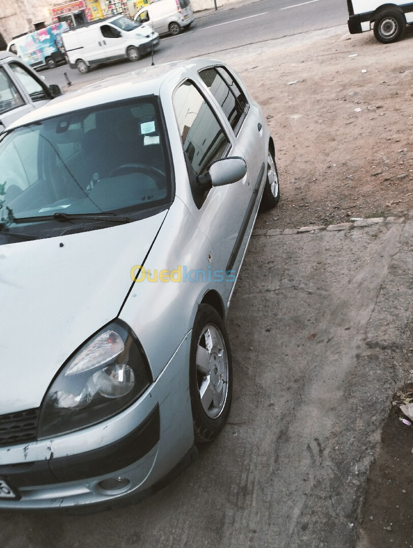 Renault Clio 2 2003 