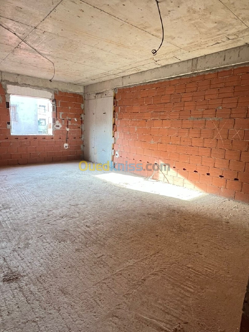 Vente Appartement F3 Alger Bordj el kiffan