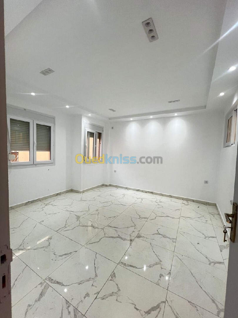 Vente Appartement F4 Alger Bordj el kiffan