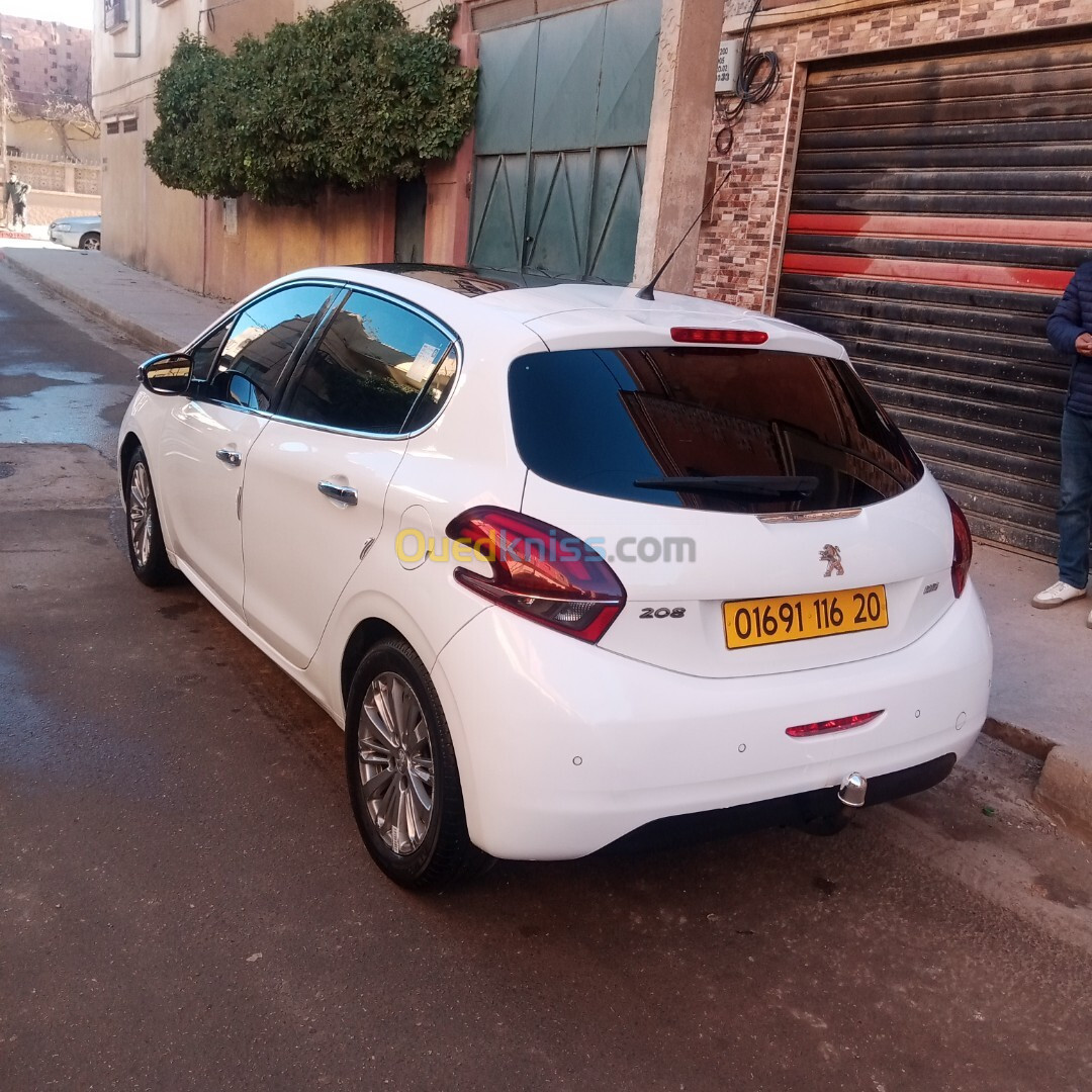 Peugeot 208 2016 