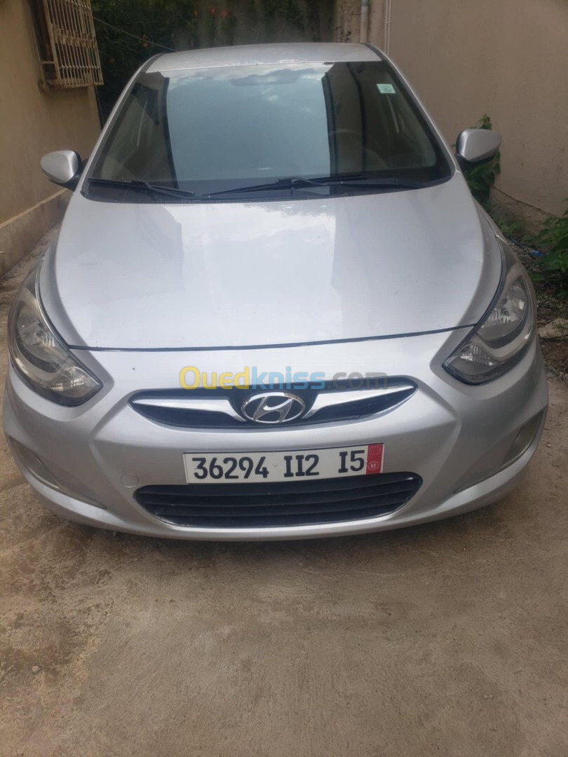 Hyundai Accent RB  5 portes 2012 