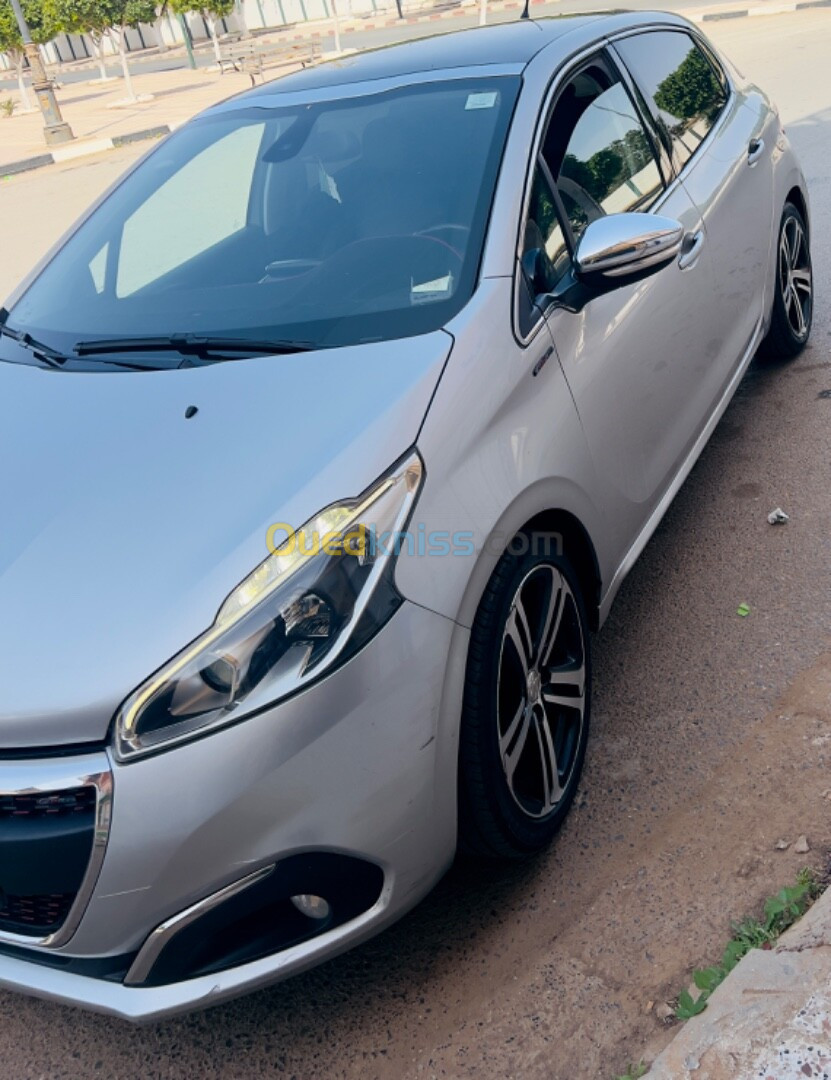 Peugeot 208 2017 GT Line