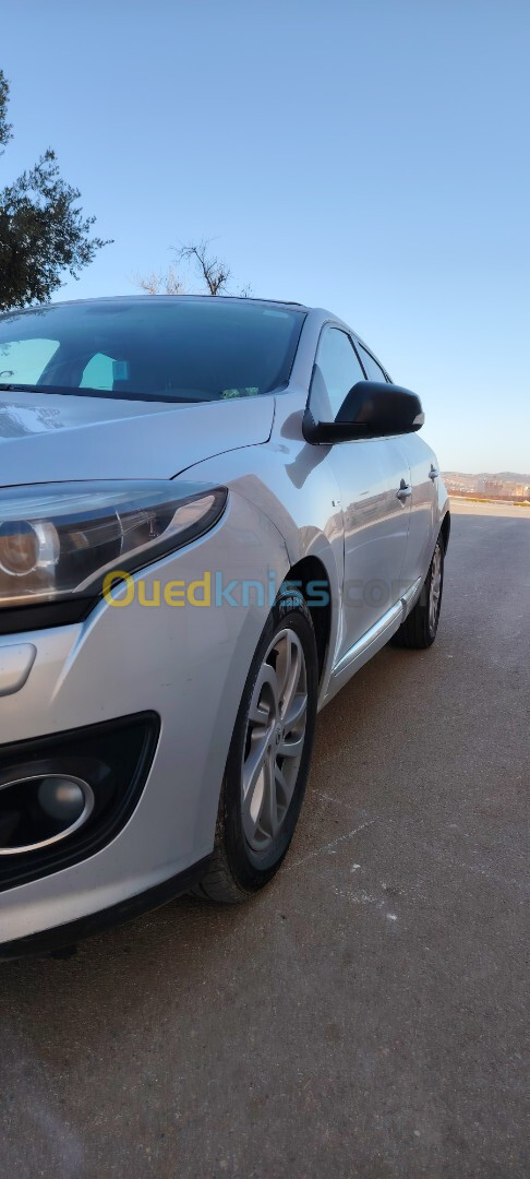 Renault Megane 3 2015 Bose