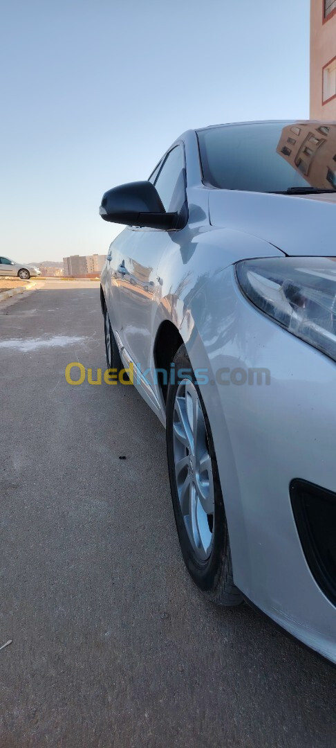 Renault Megane 3 2015 Bose