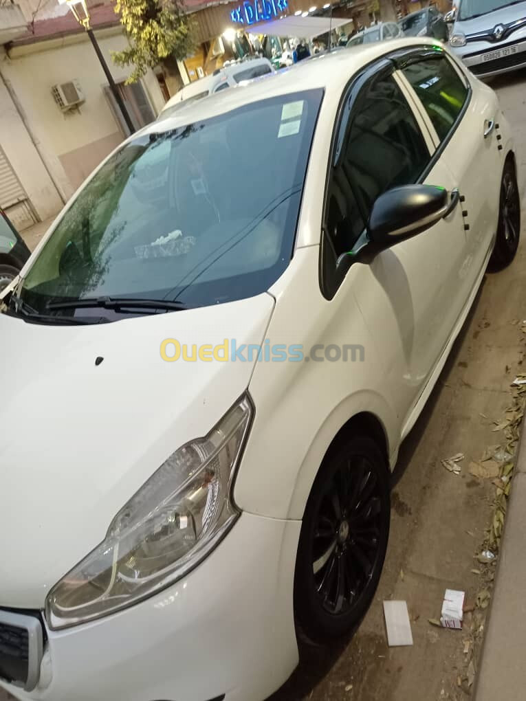 Peugeot 208 2013 Access