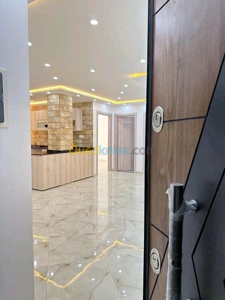 Vente Appartement F5 Alger El marsa