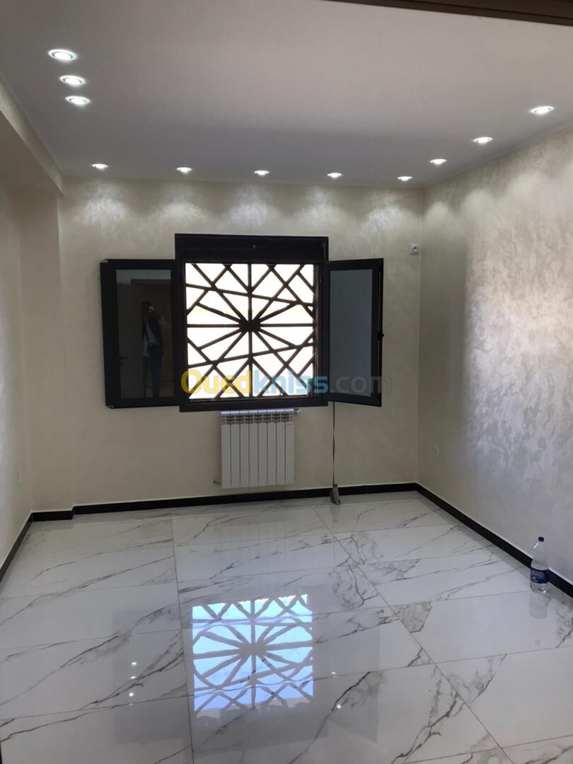 Vente Appartement F3 Alger Bordj el bahri