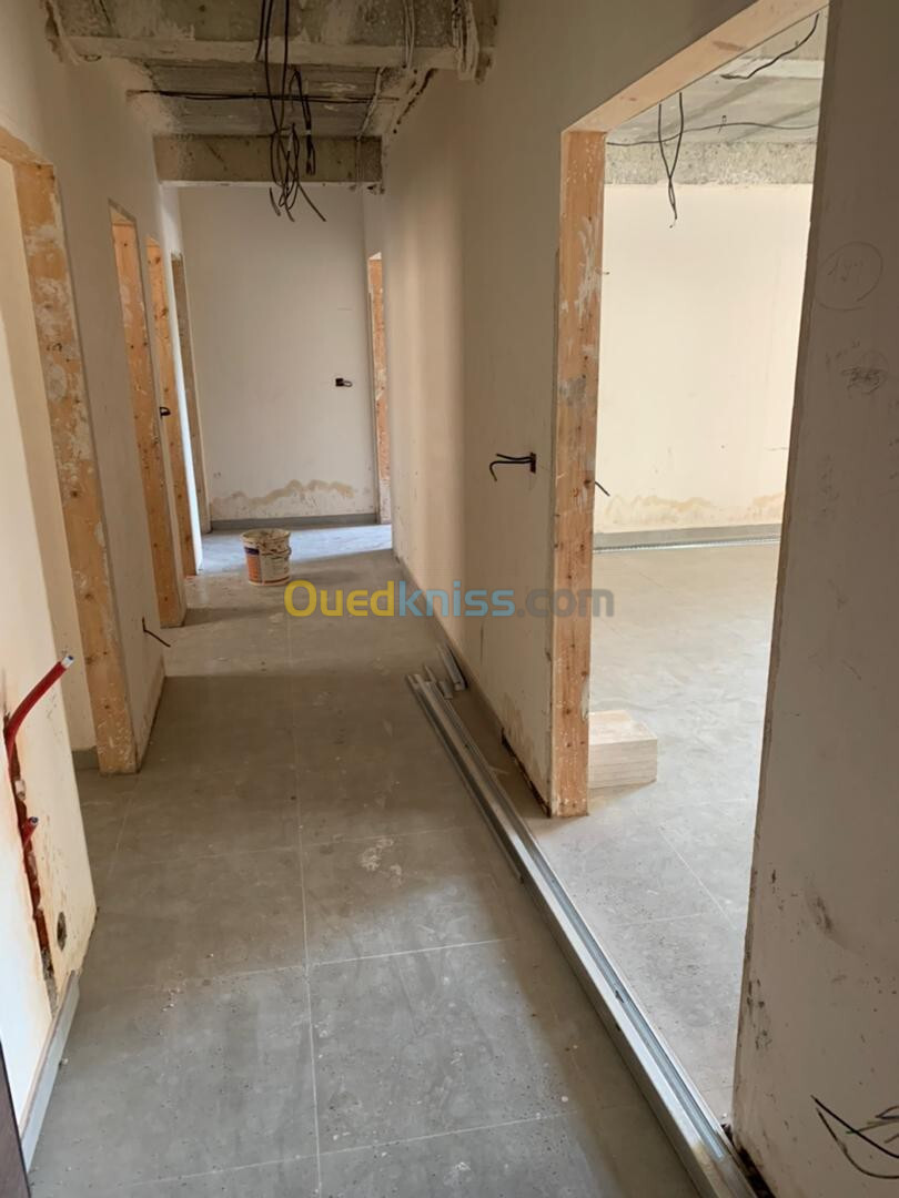 Vente Appartement F3 Alger Bordj el kiffan