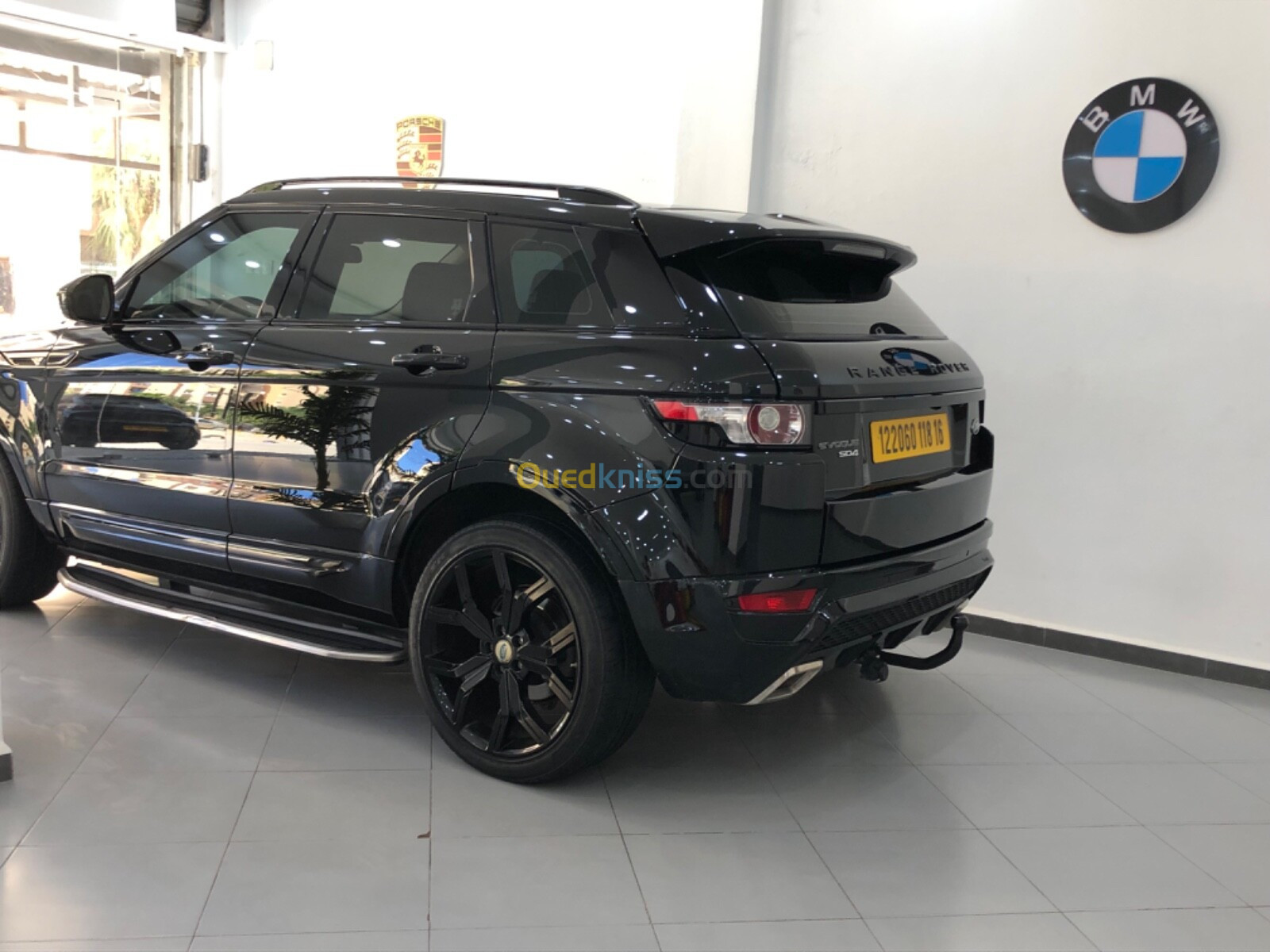 Rover EVOQUE 2018 SD.4