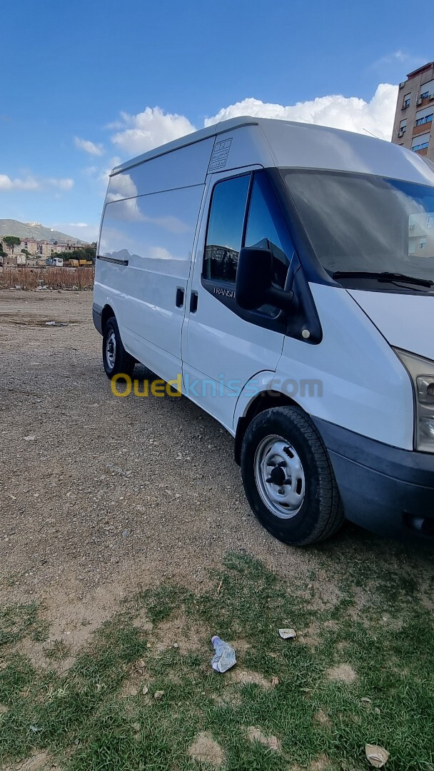 Ford Transit 2016