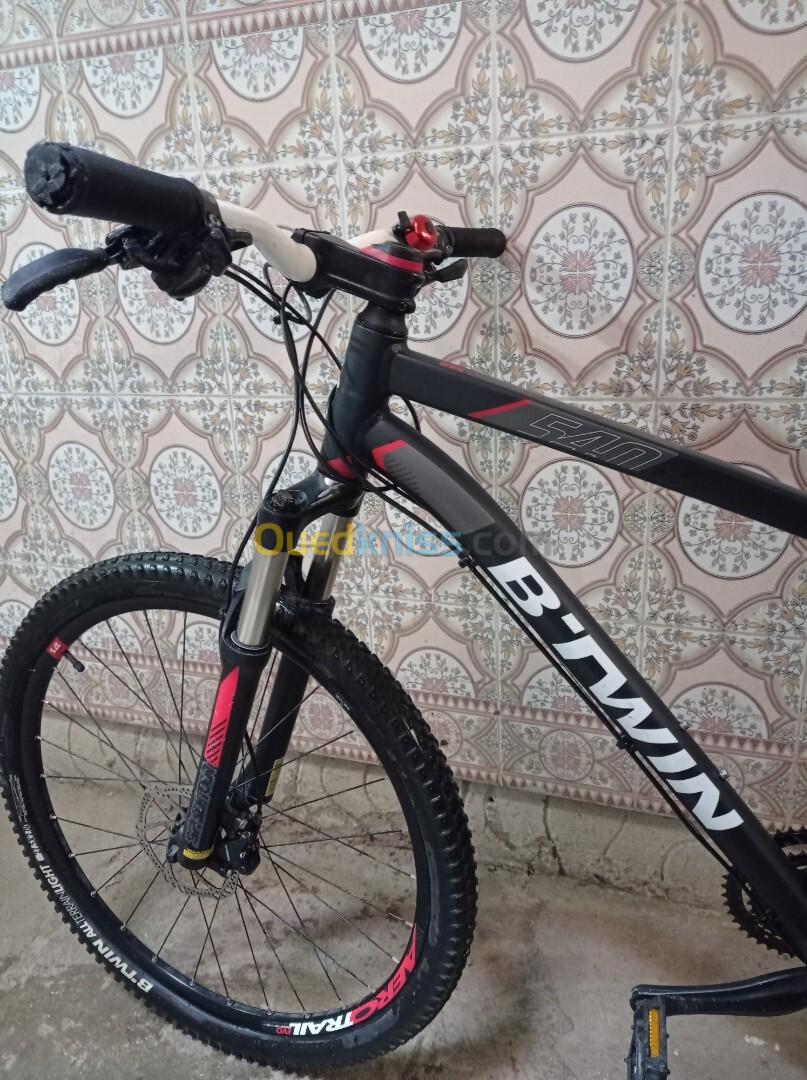 Vélo btwin 