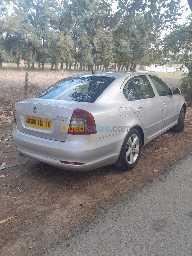 Skoda Octavia 2012 Ambiente