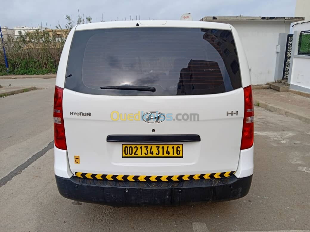 Hyundai H1 2014 Tolé