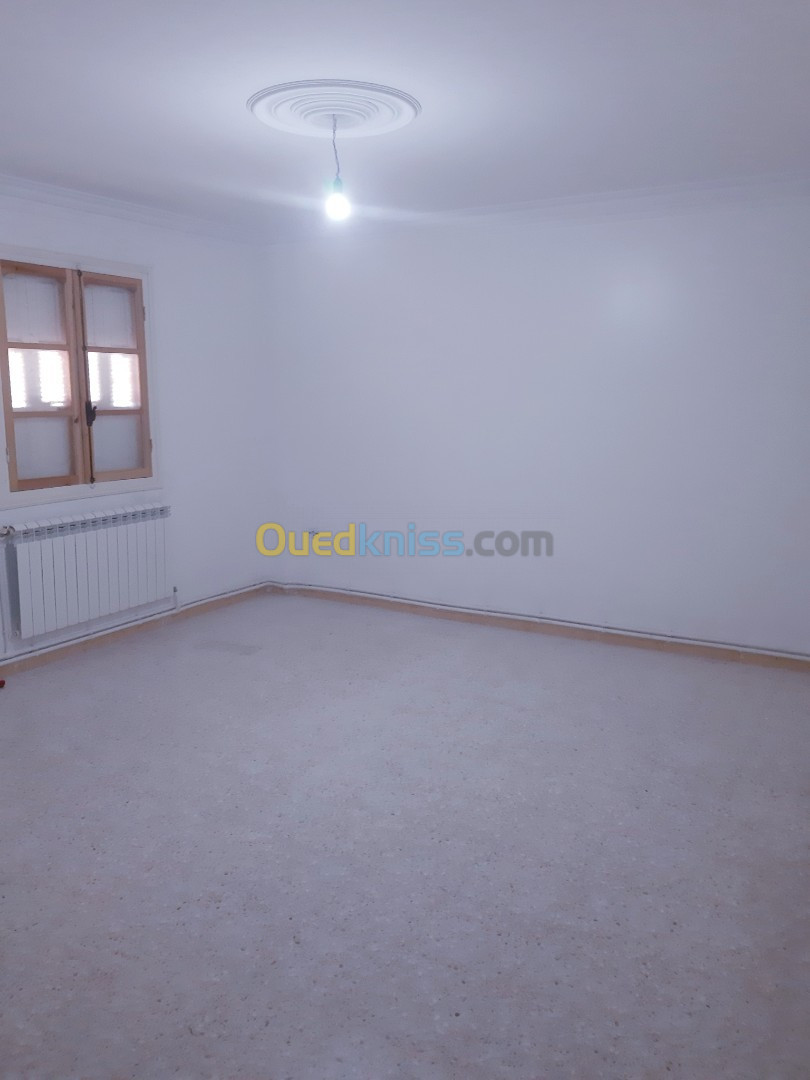 Location Appartement F4 Sétif Setif