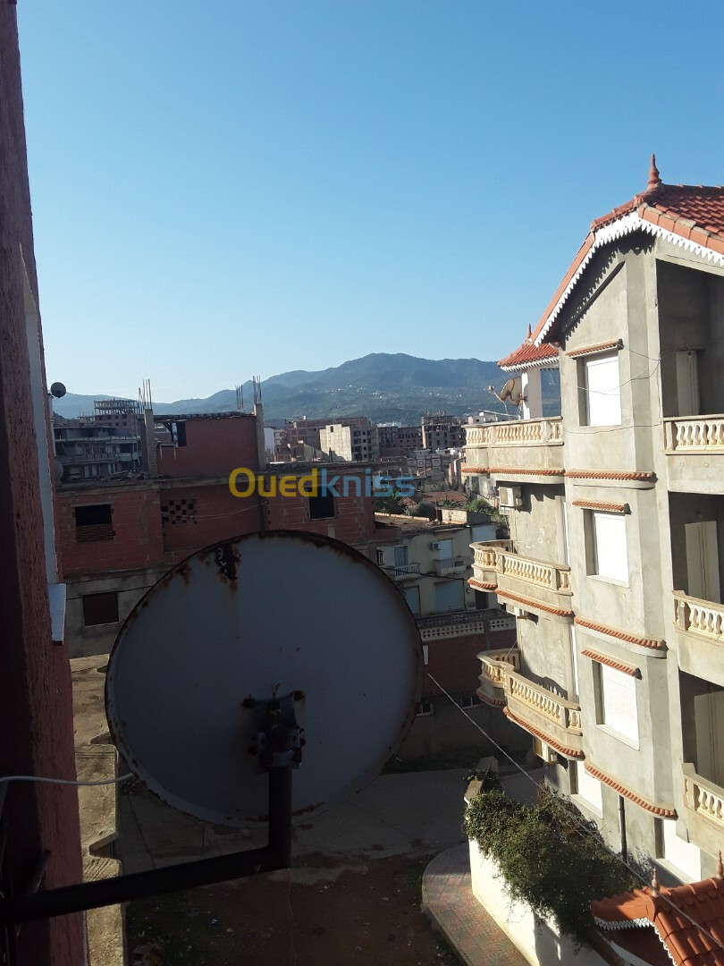 Echange Appartement F02 Jijel El aouana