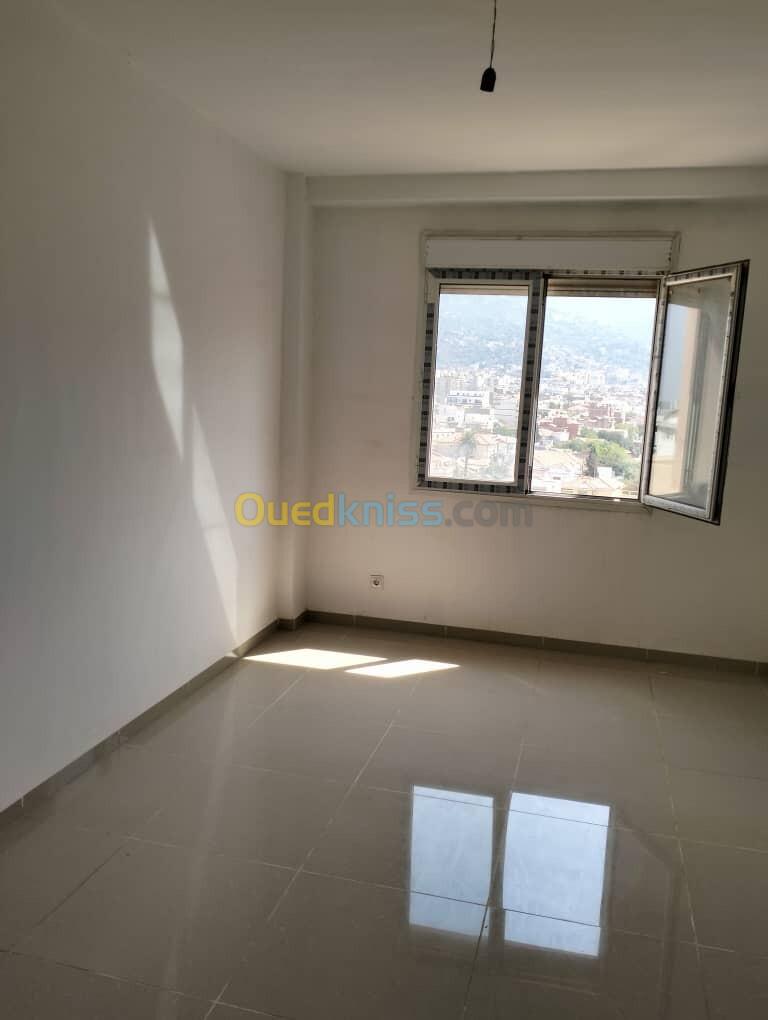 Location Appartement F4 Blida Blida