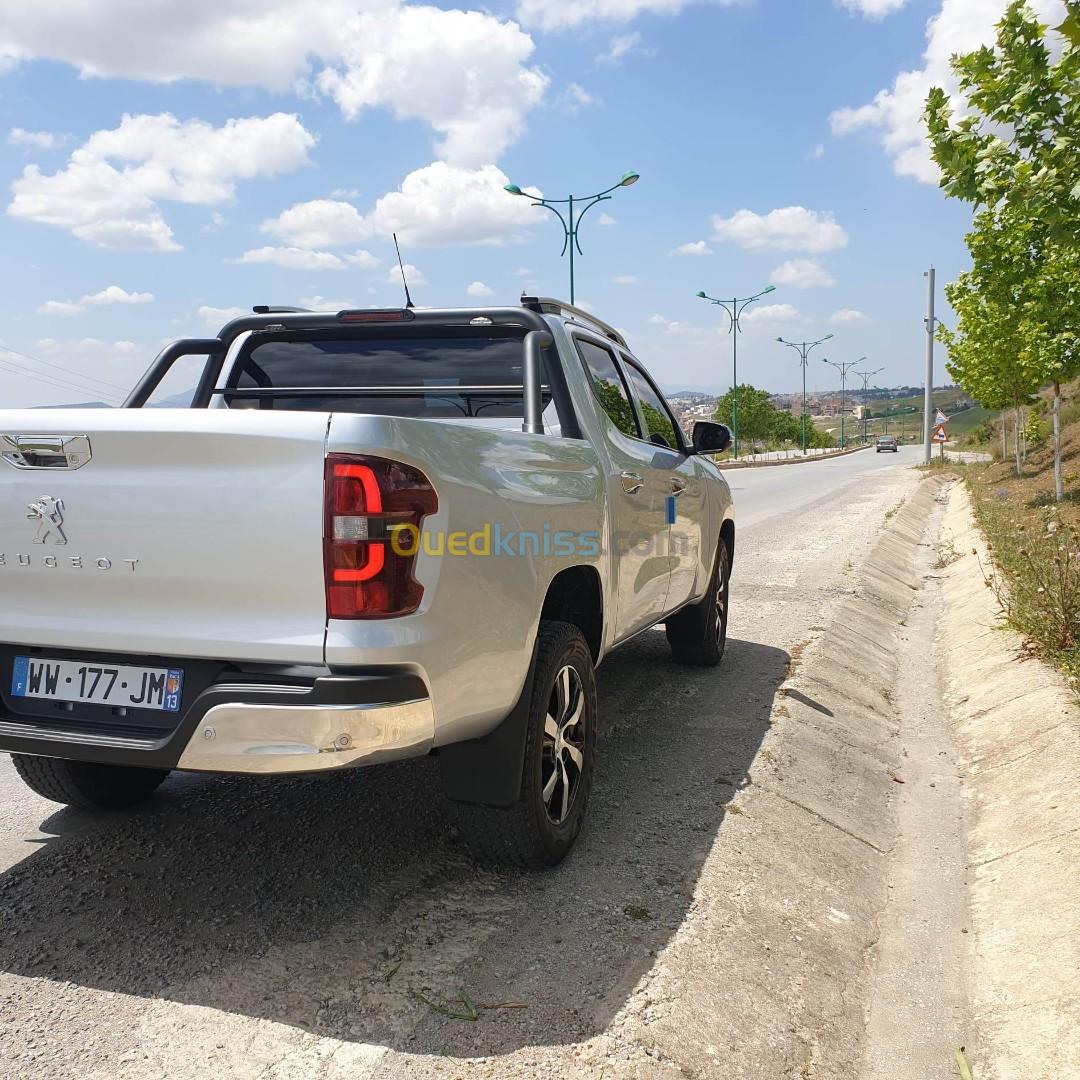 Peugeot Landtrek 2022 