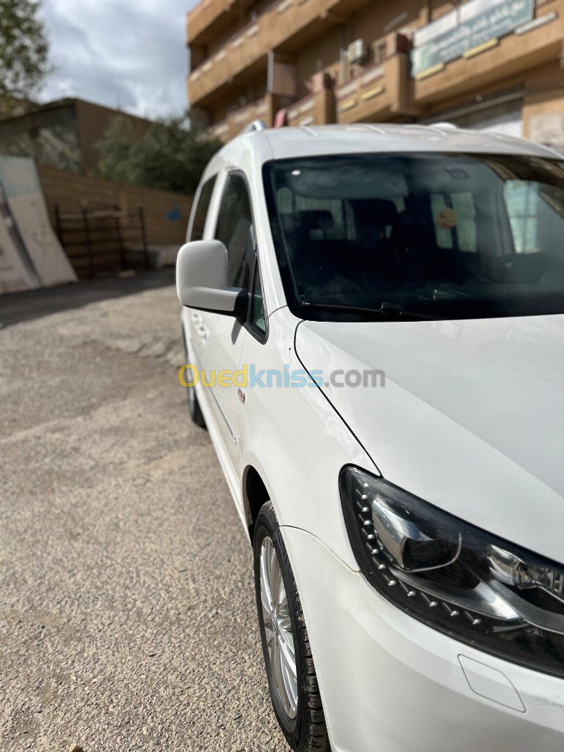 Volkswagen Caddy 2014 Cup