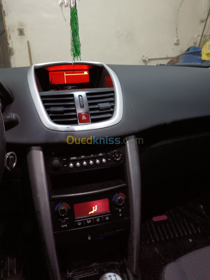 Peugeot 207 2011 207