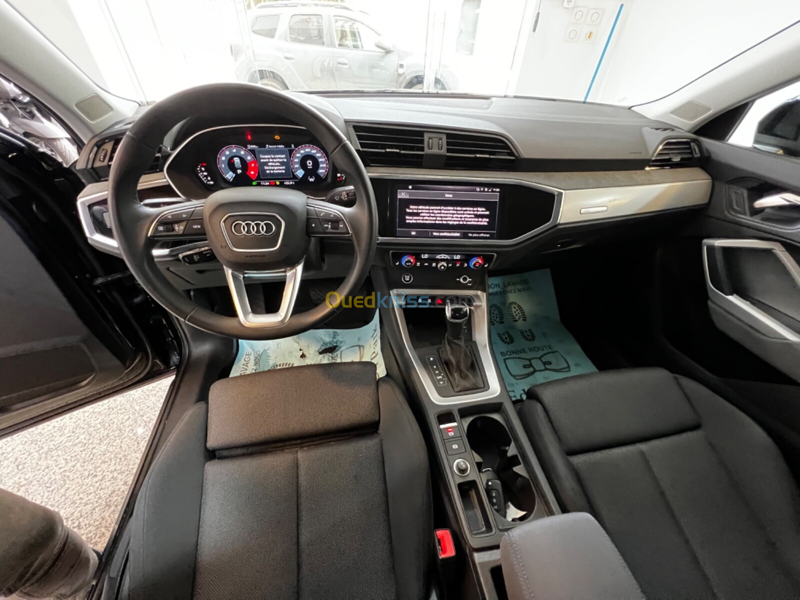 Audi Q3 2023 Sport back