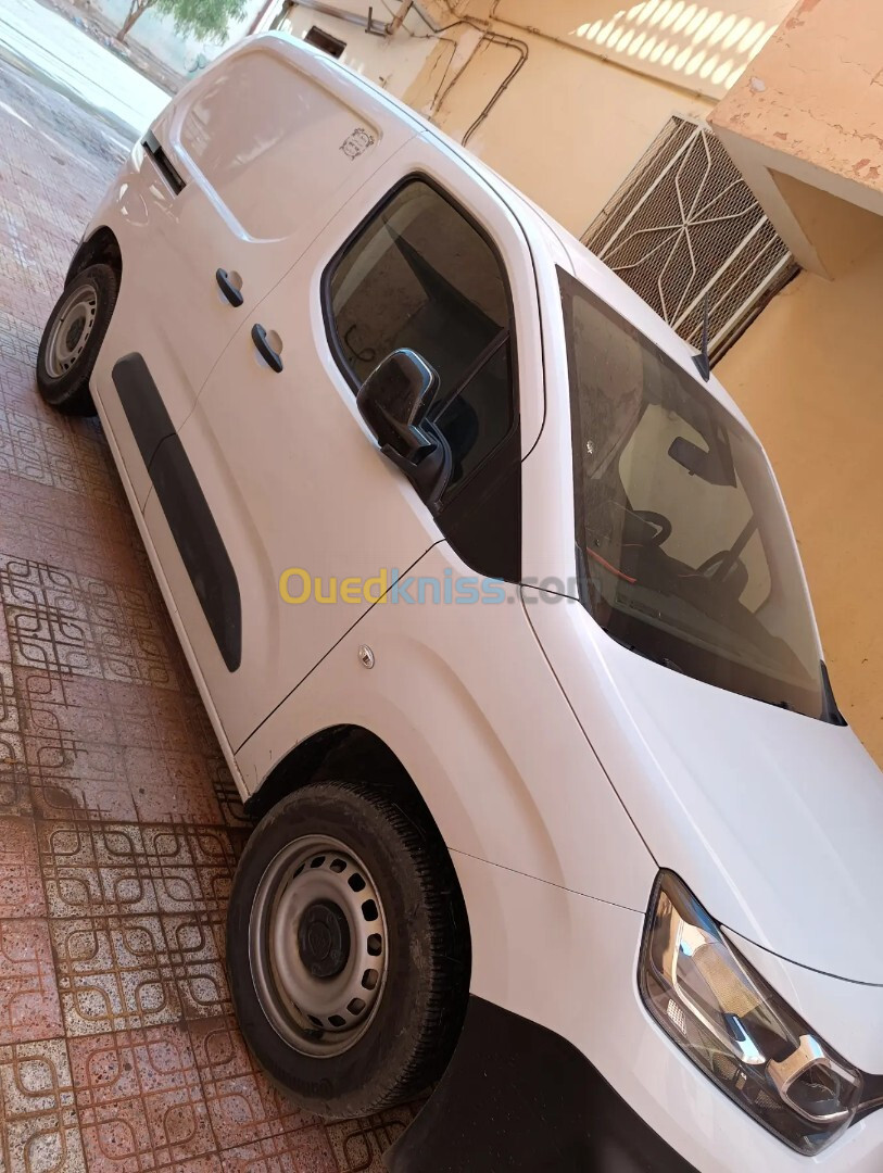 Fiat Doblo 2023 Talaine