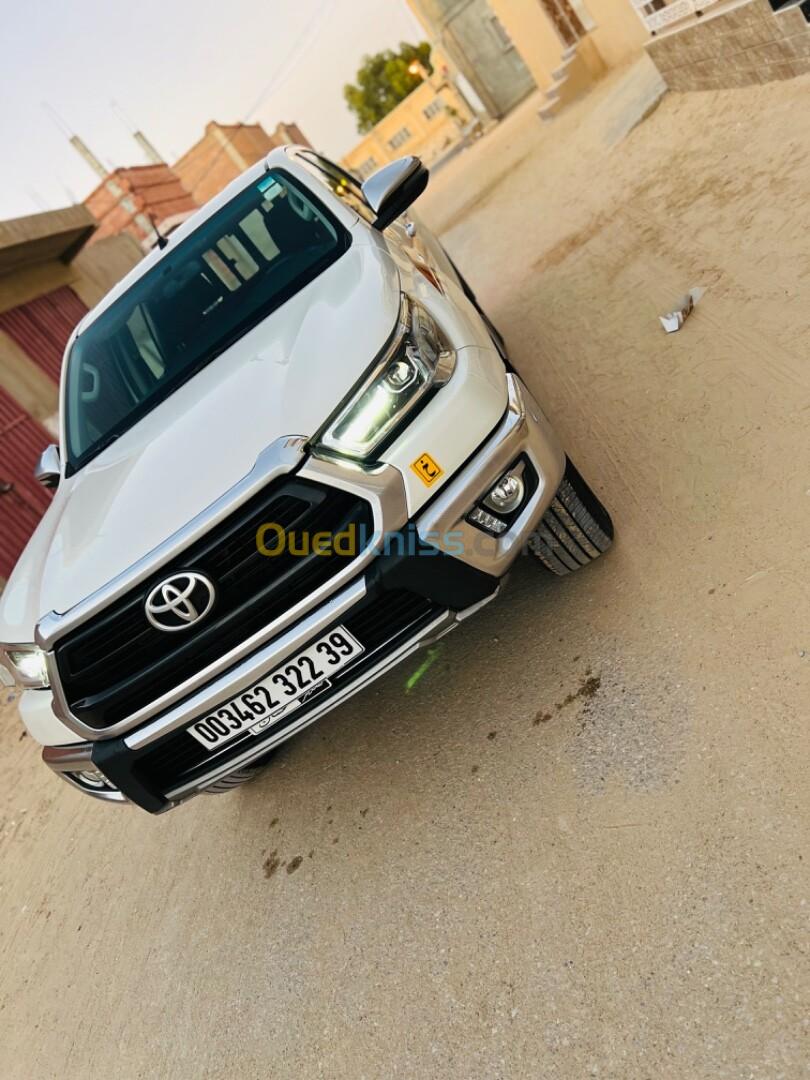 Toyota Hilux 2022 عماني