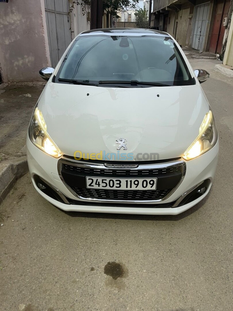 Peugeot 208 2019 Allure