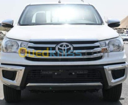 Toyota Hilux 2024 4×2