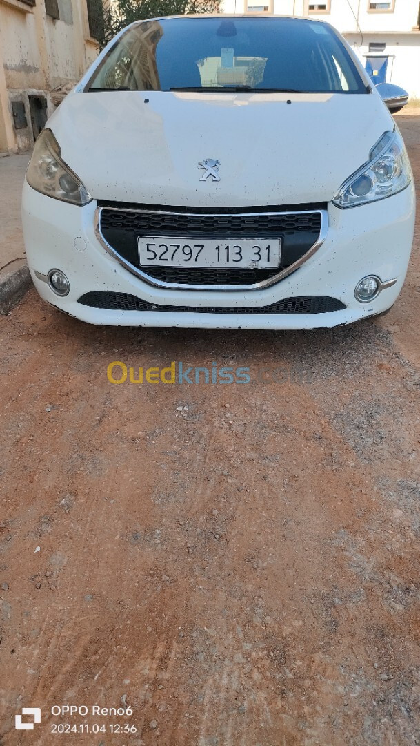 Peugeot 208 2013 Allure