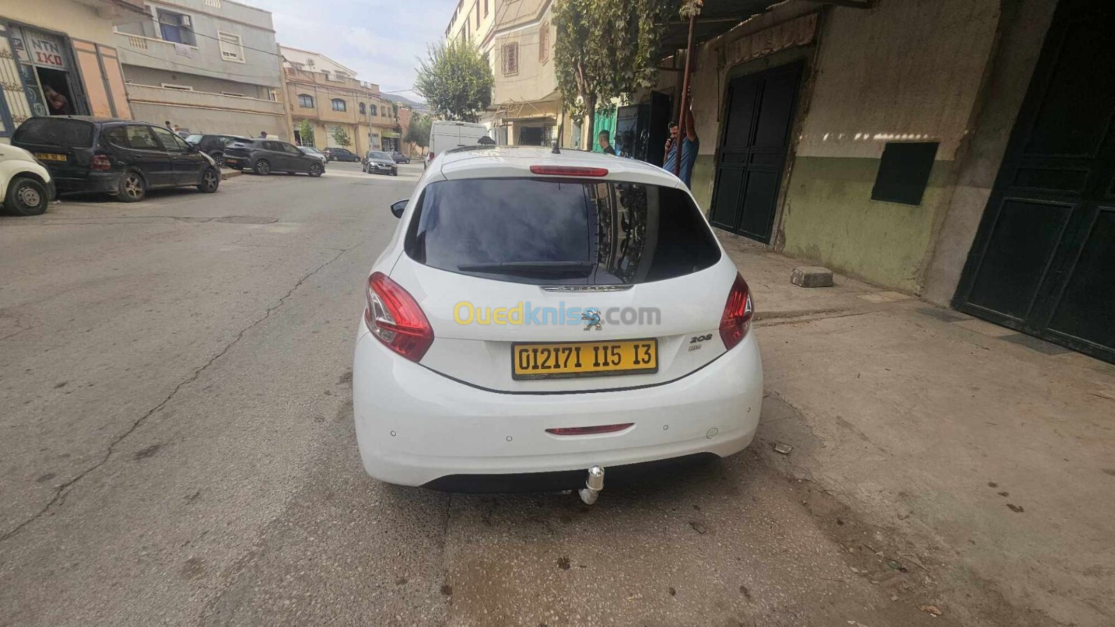 Peugeot 208 2015 Allure Facelift