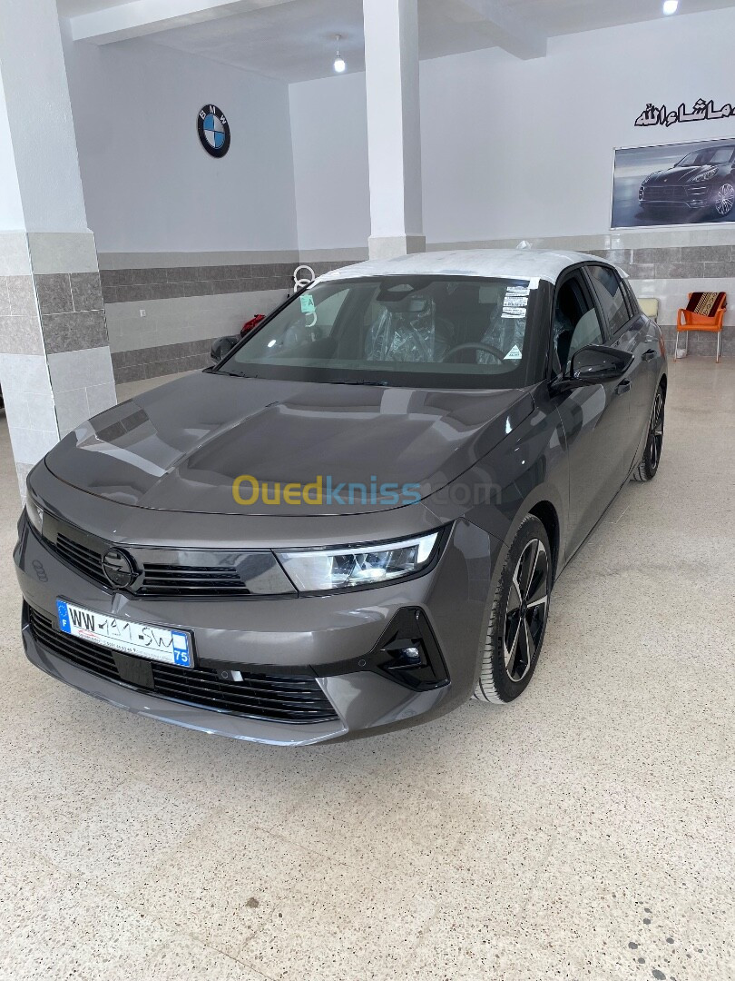 Opel Astra 2024 Gs line