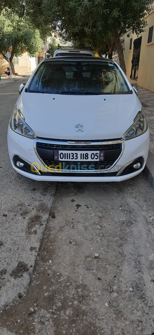 Peugeot 208 2018 Allure Facelift