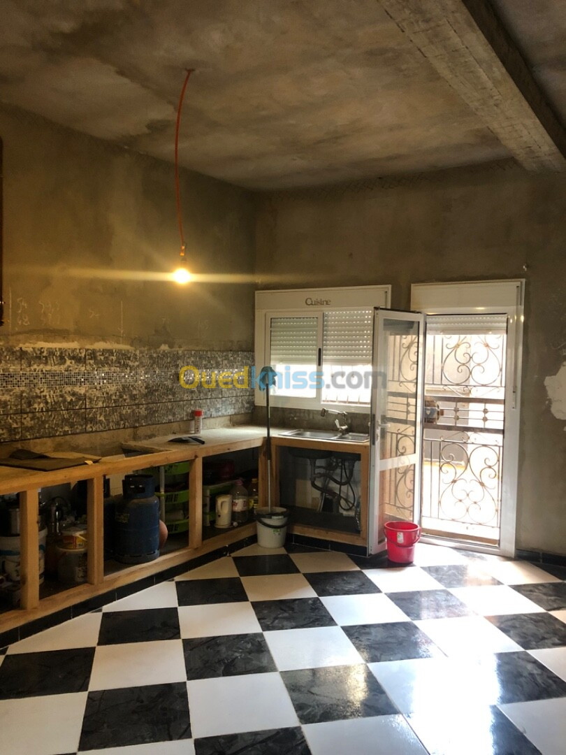 Vente Niveau De Villa F3 Oran Ain el kerma