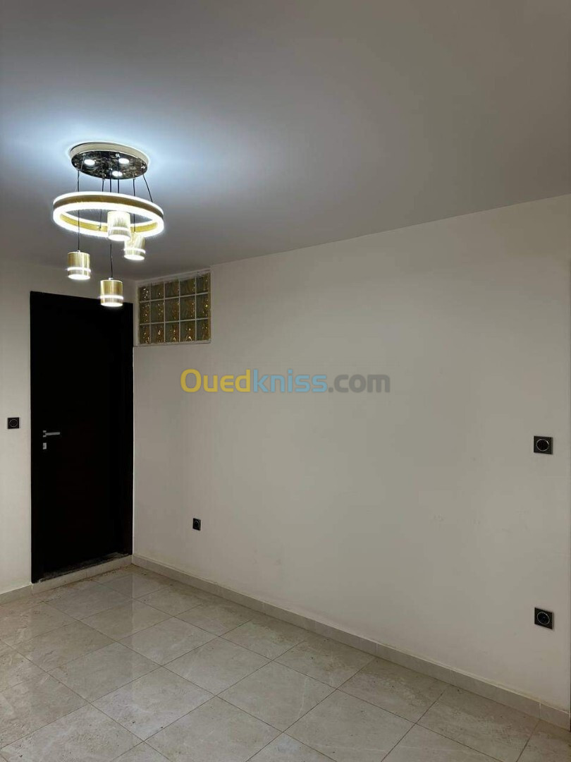 Vente Appartement F2 Alger Bordj el bahri