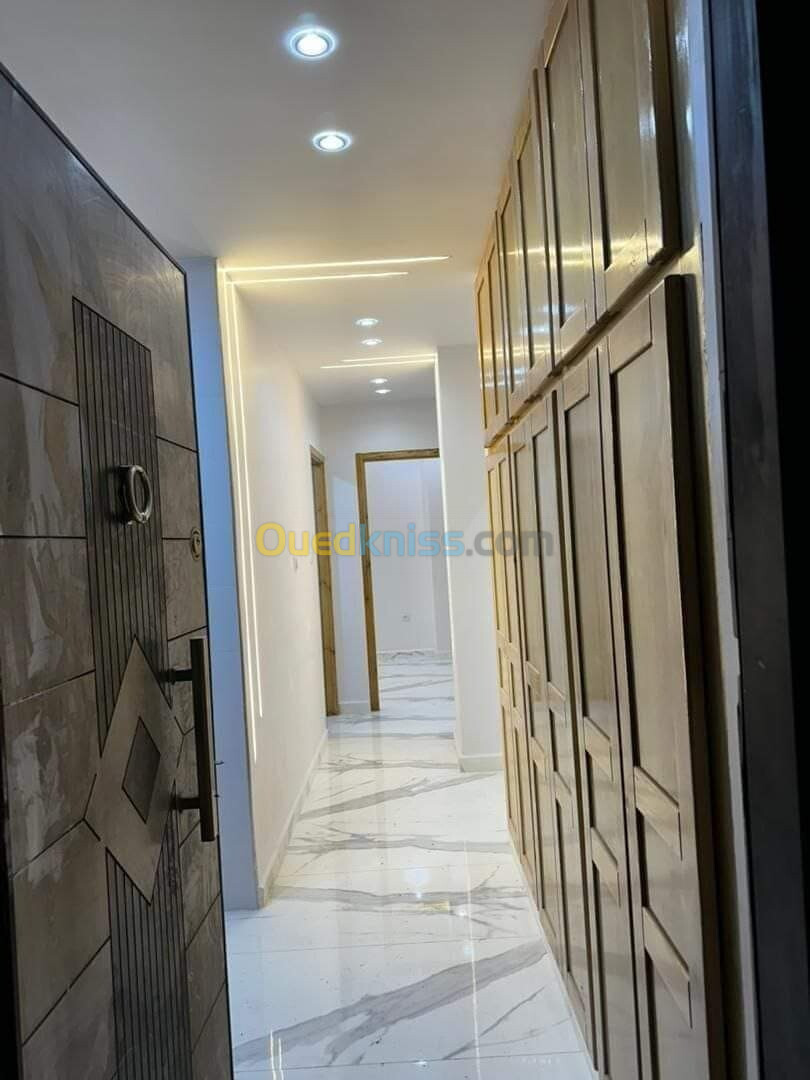 Vente Appartement F3 Alger Bordj el bahri