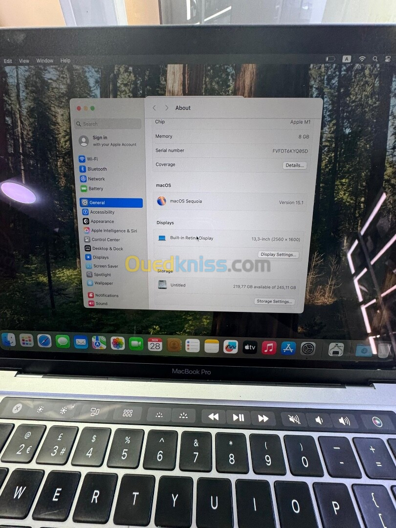 Macbook pro 2020 M1 8gb 256ssd 