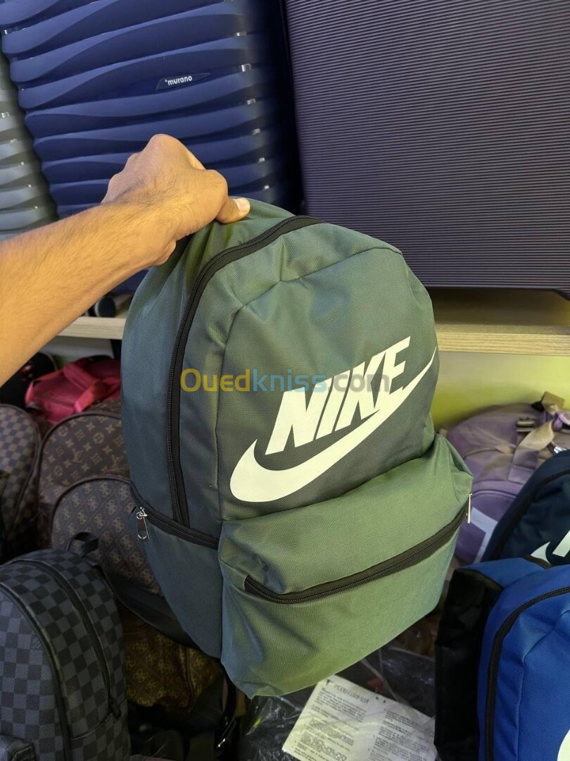 Sac à dos nike très bonne qualité 