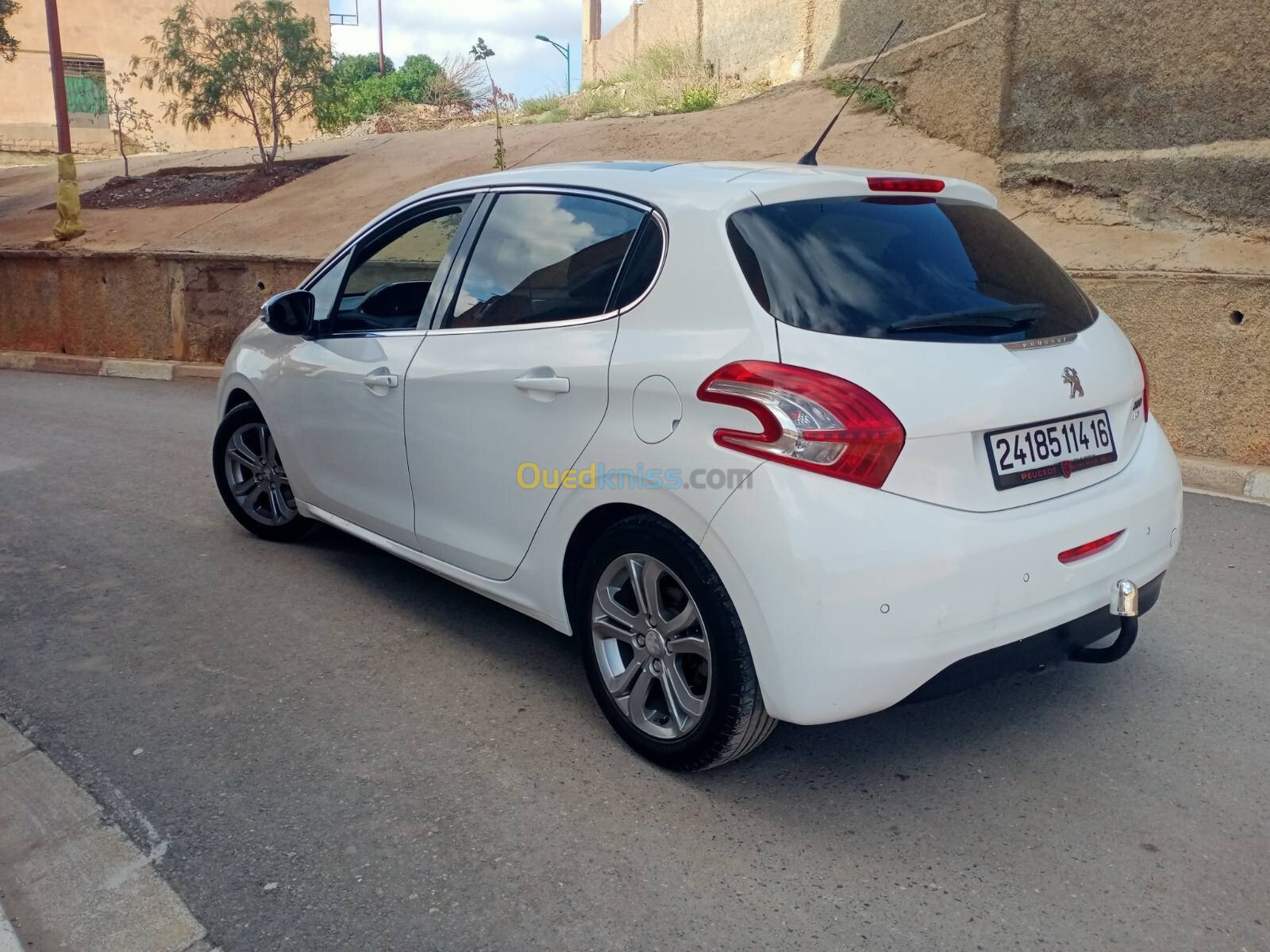 Peugeot 208 2014 Allure