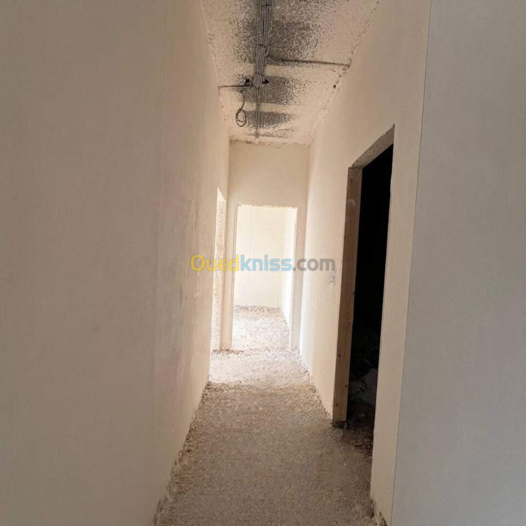 Vente Appartement F4 Alger Hussein dey