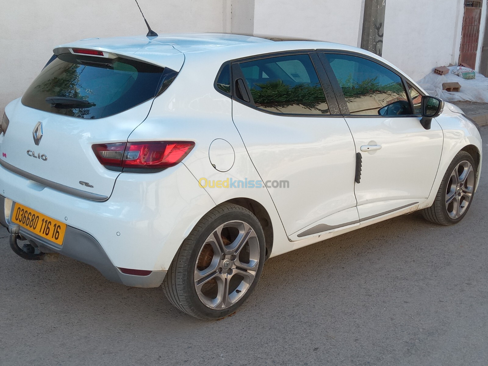 Renault Clio 4 2016 GT Line +