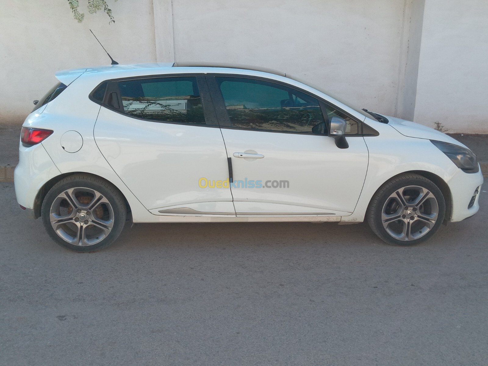 Renault Clio 4 2016 GT Line +